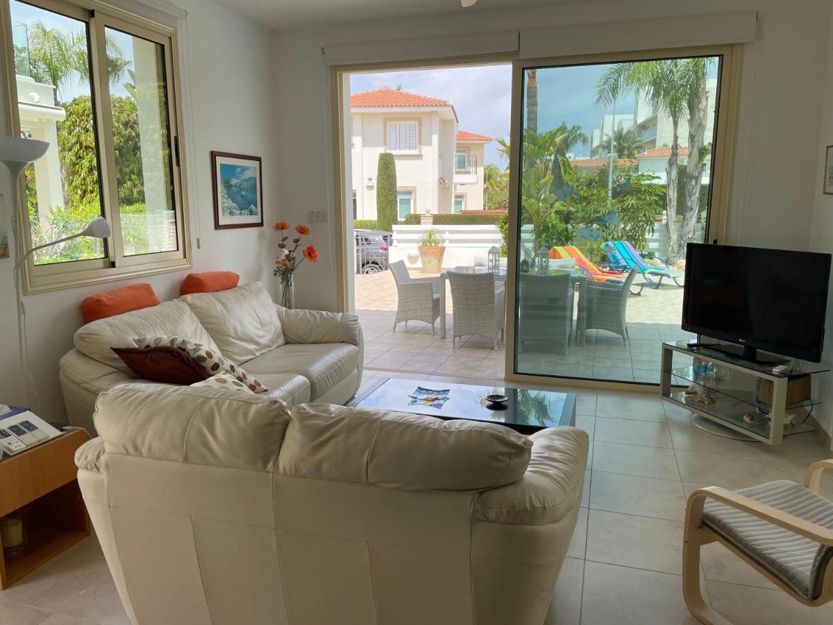 Zoe's By Turtle Bay Villa Protaras